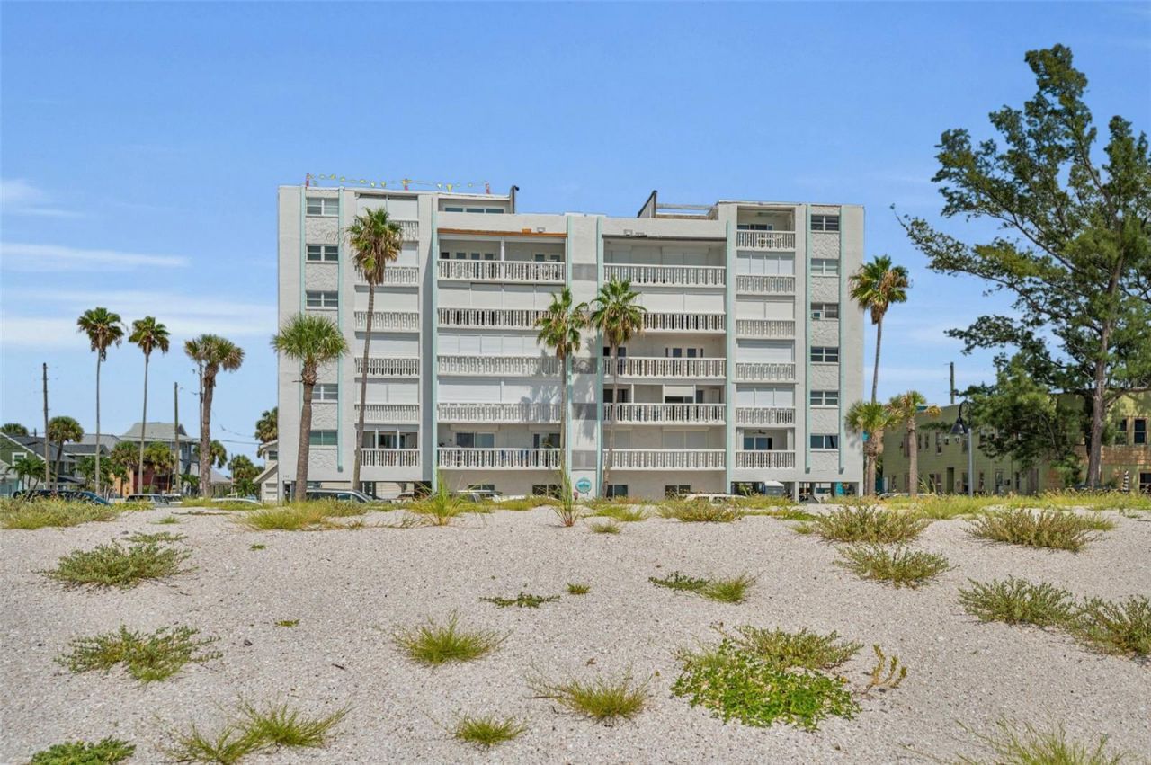 403 Gulf Way, Unit 403, Saint Pete Beach, FL 33706 Photo