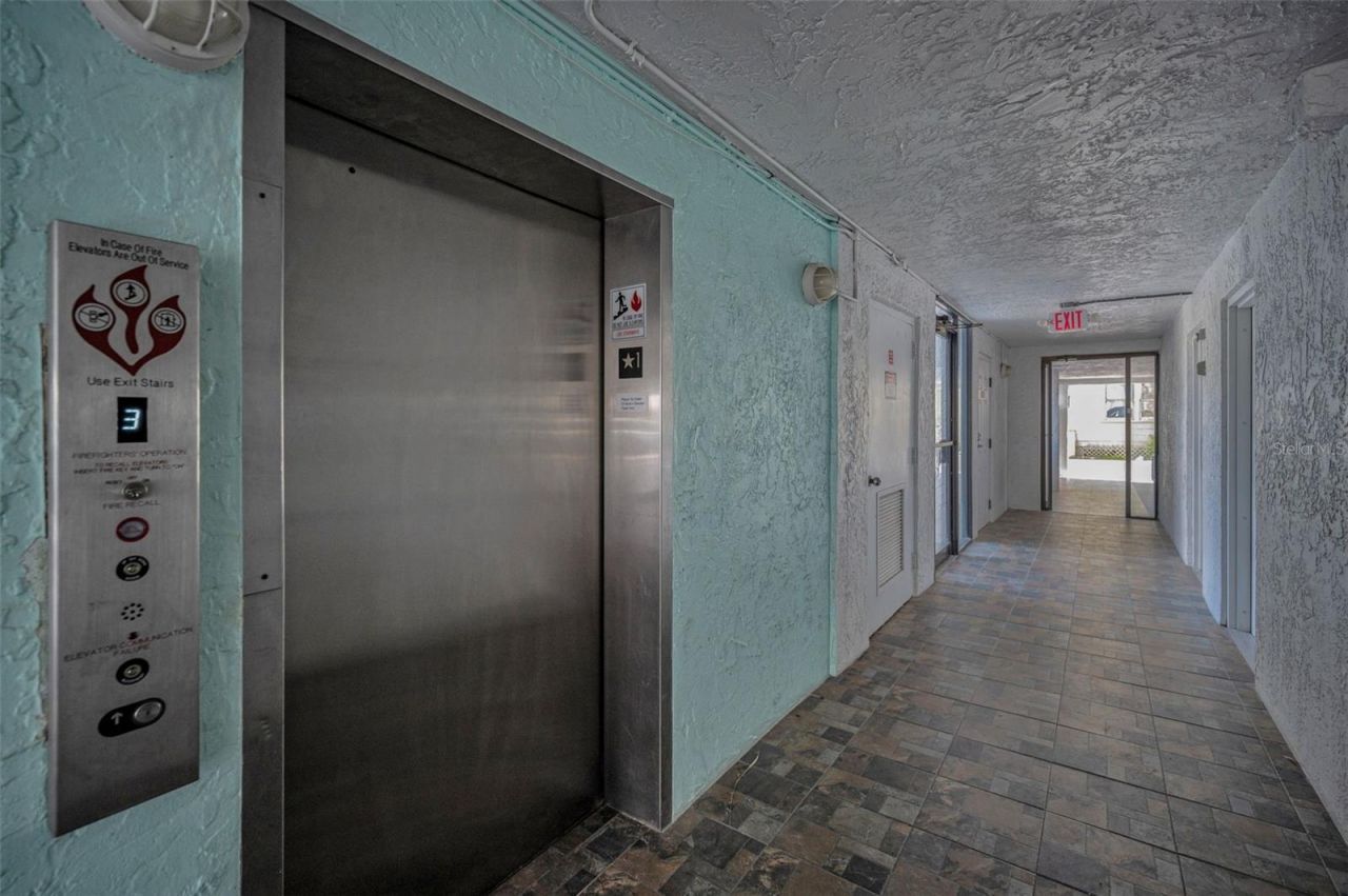 403 Gulf Way, Unit 403, Saint Pete Beach, FL 33706 Photo