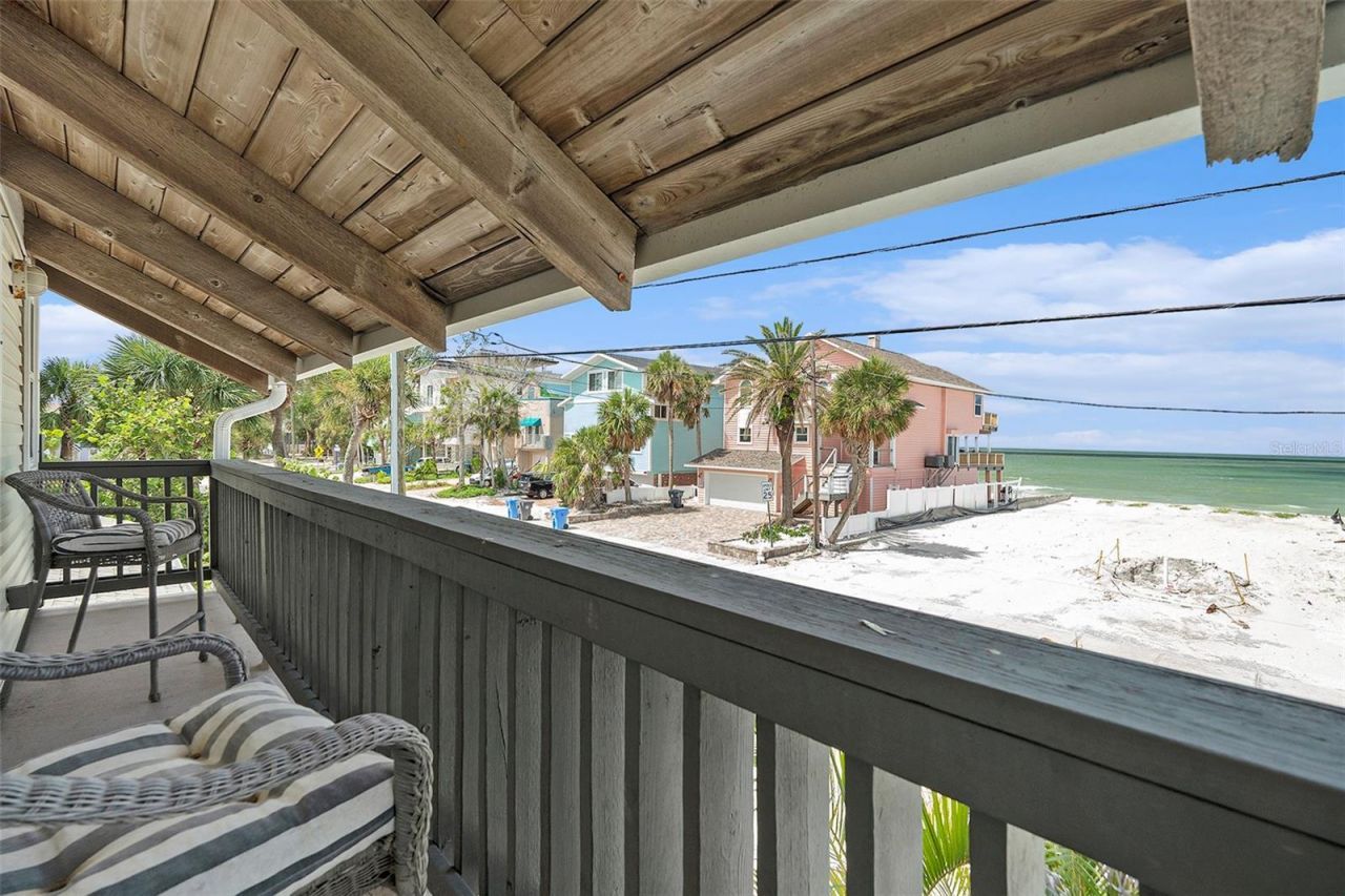 8425 W Gulf Boulevard, Treasure Island, FL 33706 Photo