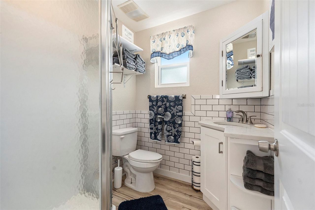 8425 W Gulf Boulevard, Treasure Island, FL 33706 Photo