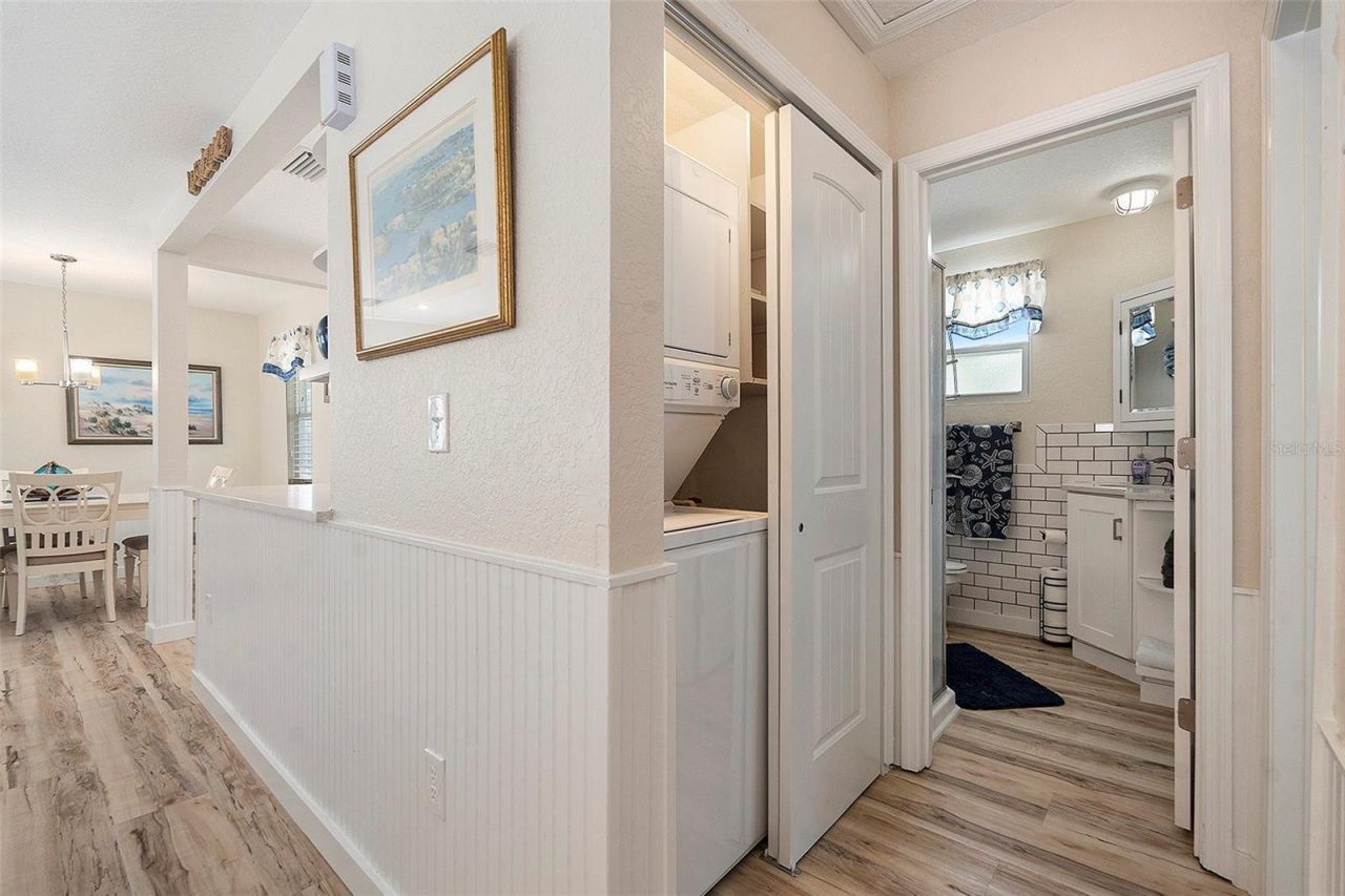 8425 W Gulf Boulevard, Treasure Island, FL 33706 Photo