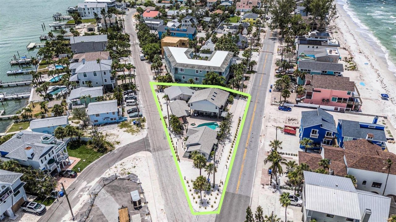 8425 W Gulf Boulevard, Treasure Island, FL 33706 Photo