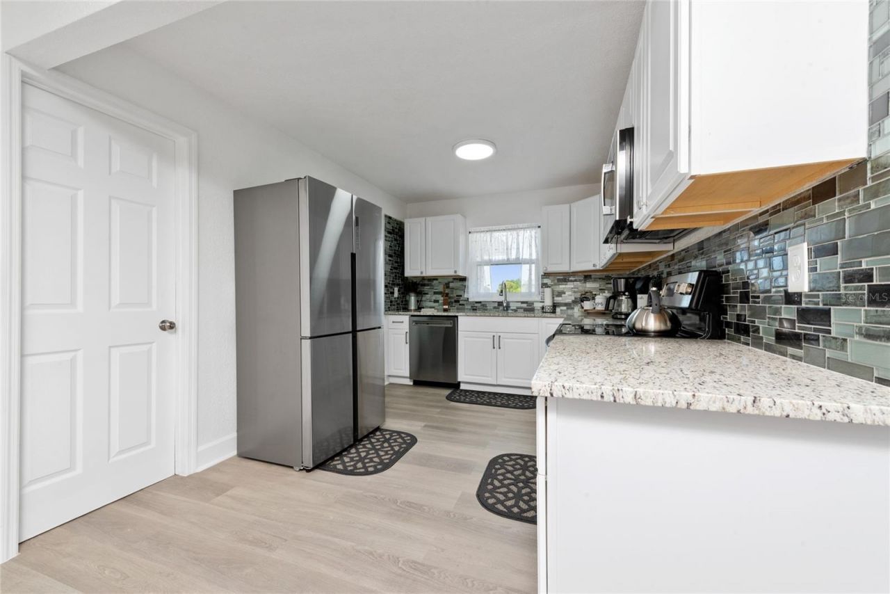 52 N York Road, Avon Park, FL 33825 Photo