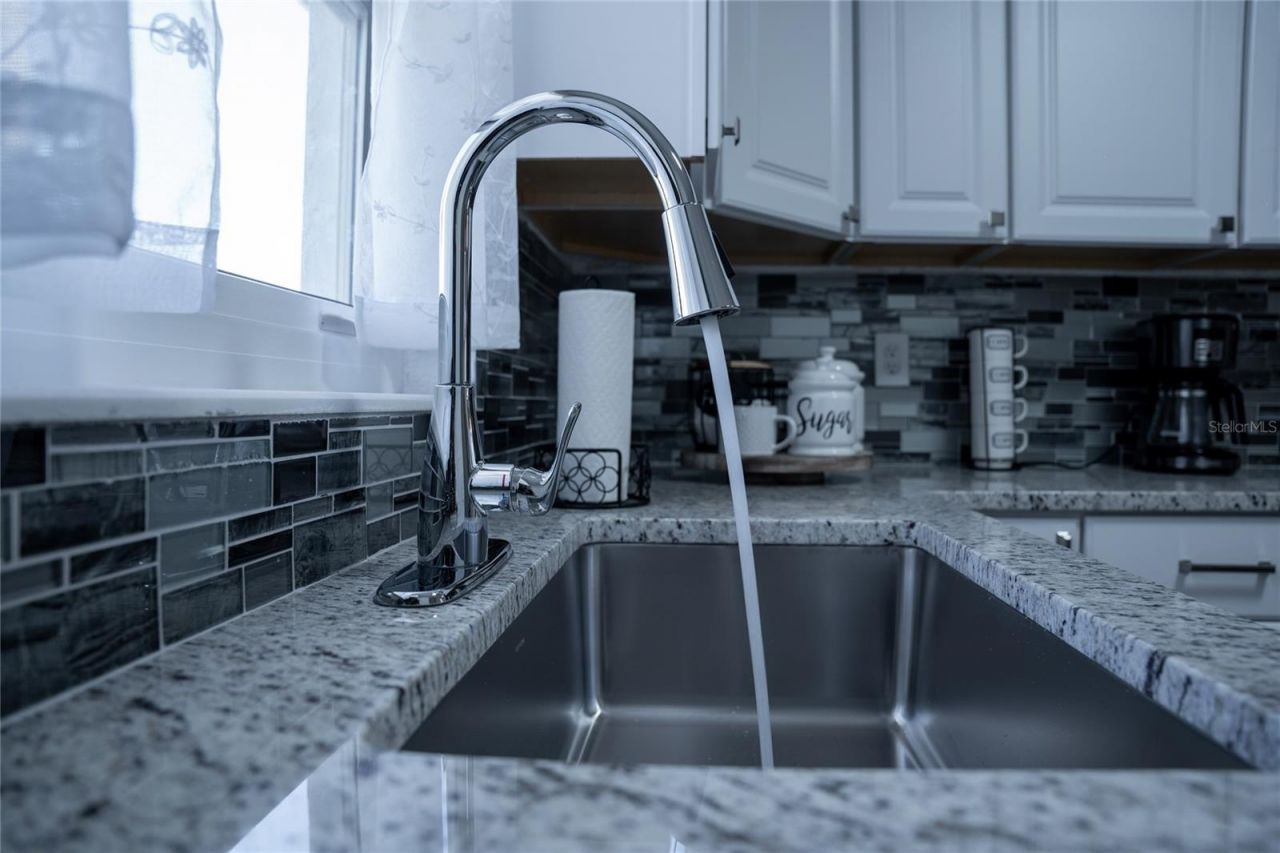 52 N York Road, Avon Park, FL 33825 Photo