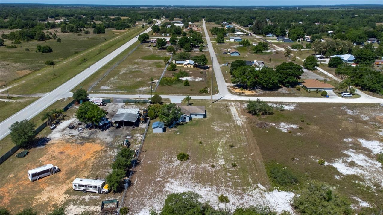 52 N York Road, Avon Park, FL 33825 Photo