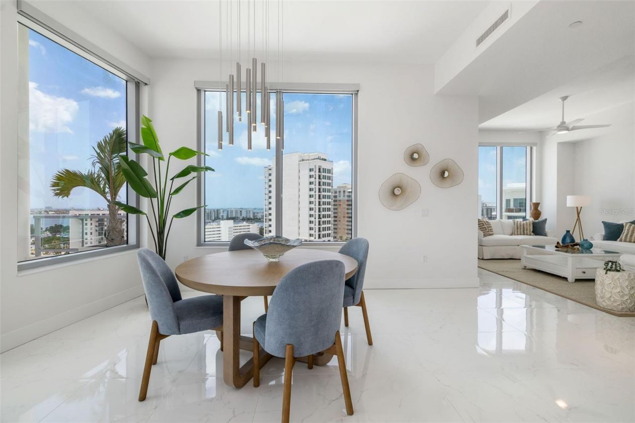 111 S Pineapple Avenue, Unit 1204, Sarasota, FL 34236 Photo