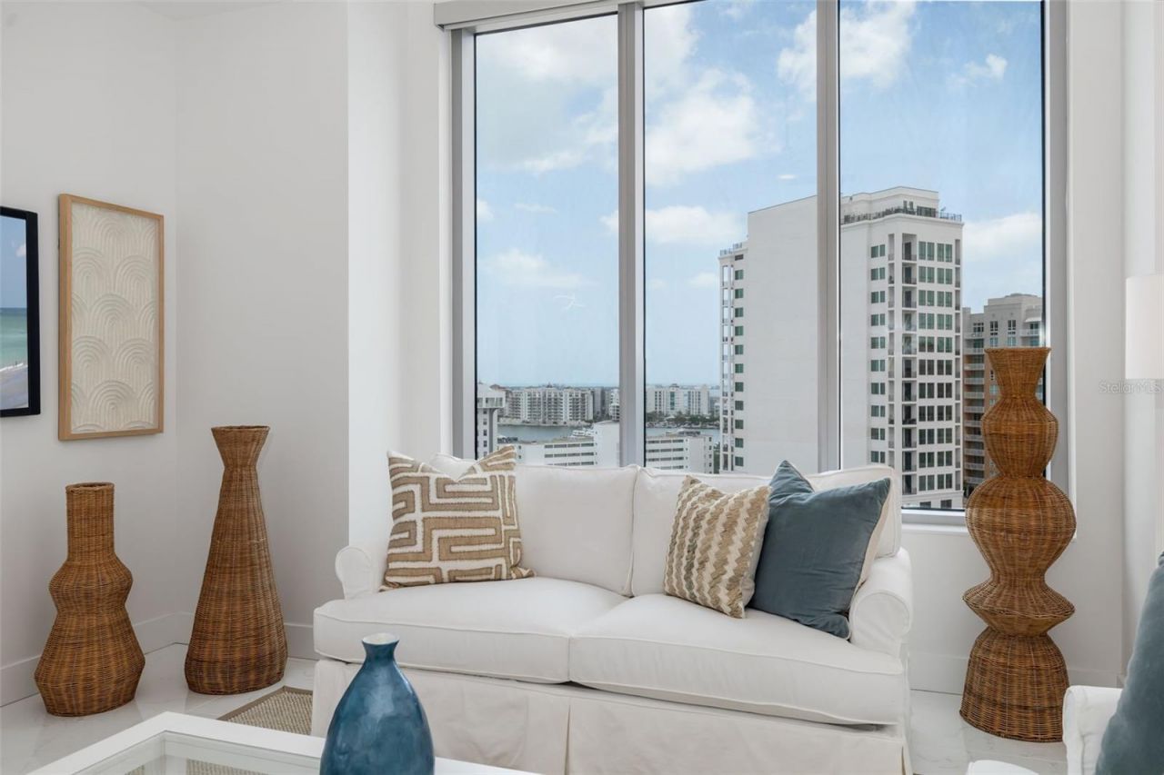 111 S Pineapple Avenue, Unit 1204, Sarasota, FL 34236 Photo