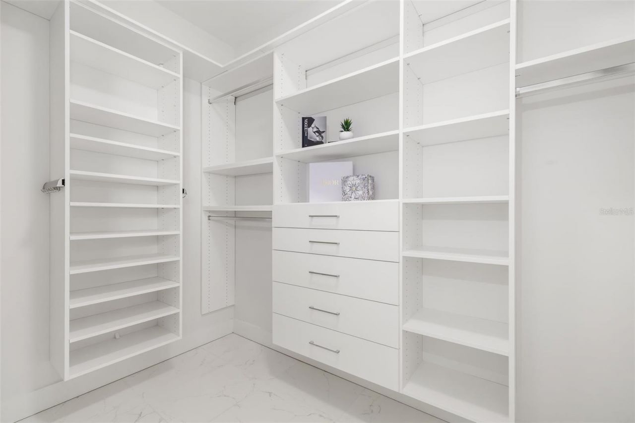 111 S Pineapple Avenue, Unit 1204, Sarasota, FL 34236 Photo