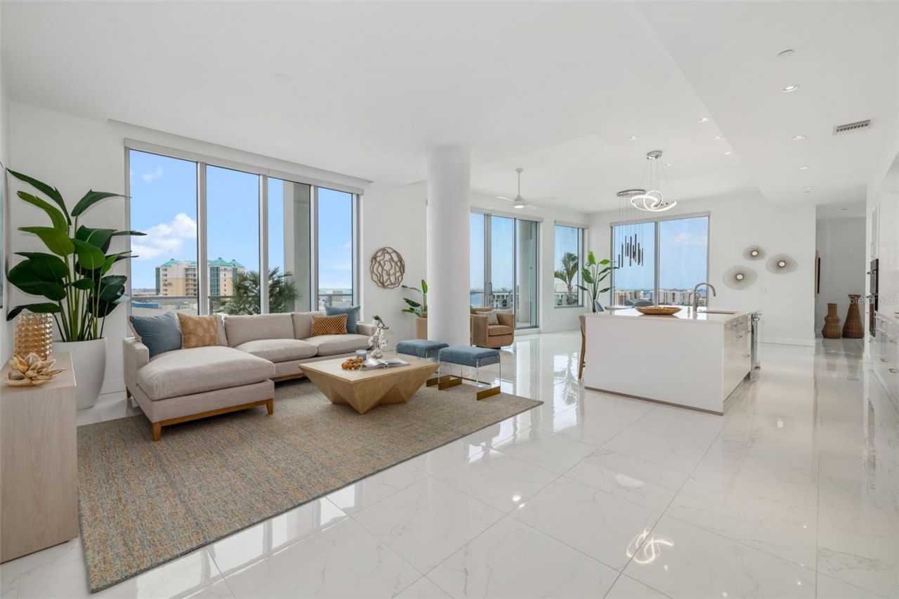 111 S Pineapple Avenue, Unit 1204, Sarasota, FL 34236 Photo