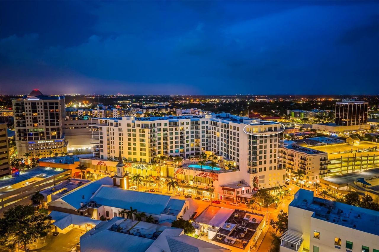 111 S Pineapple Avenue, Unit 1204, Sarasota, FL 34236 Photo