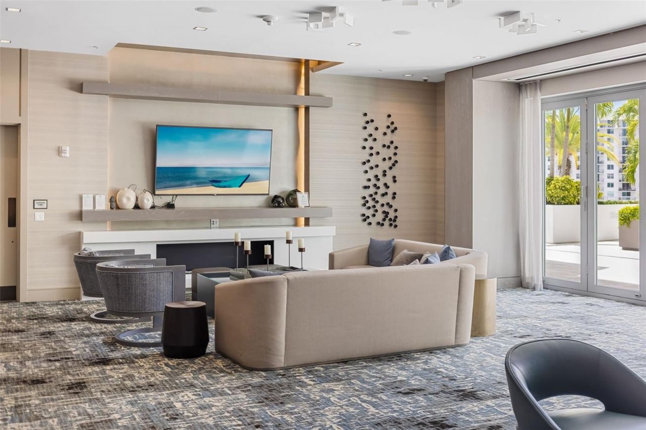 111 S Pineapple Avenue, Unit 1204, Sarasota, FL 34236 Photo