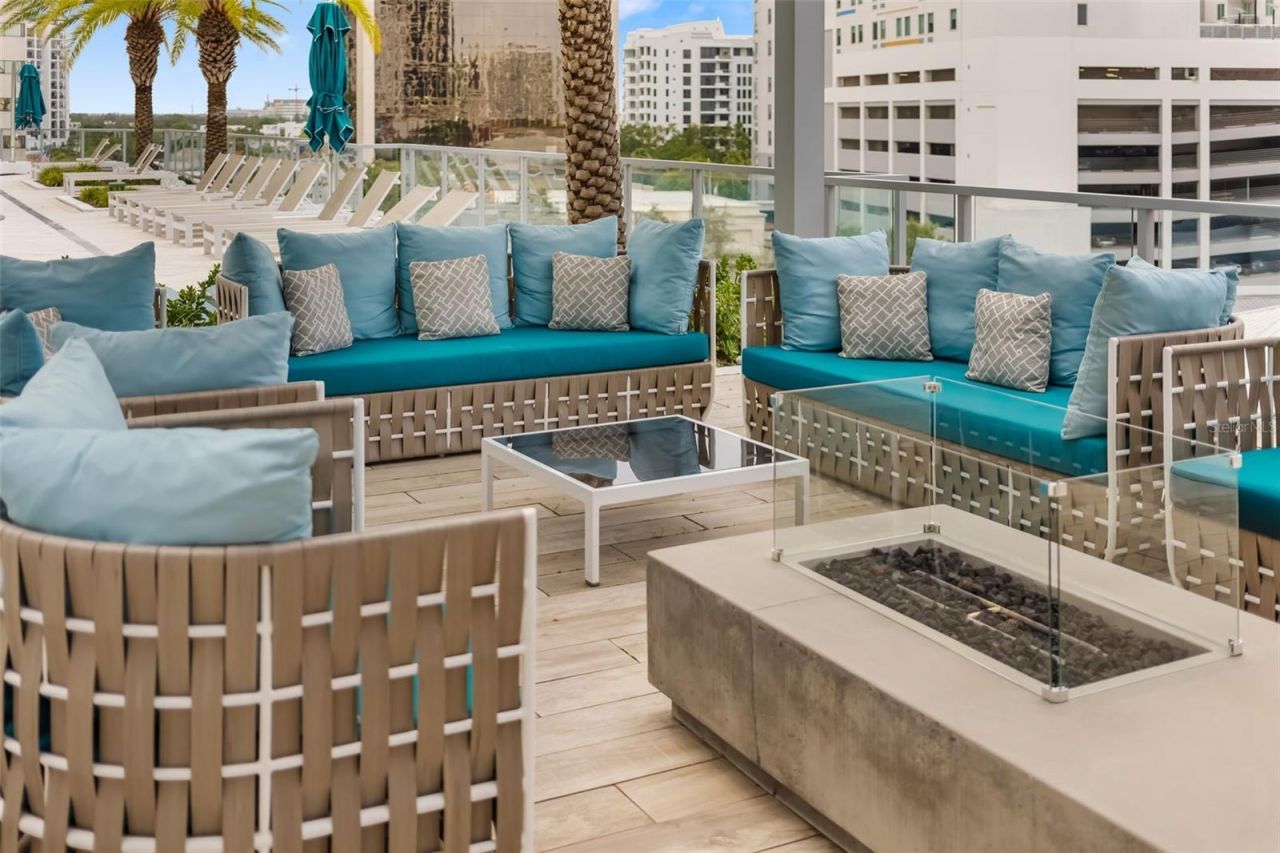 111 S Pineapple Avenue, Unit 1204, Sarasota, FL 34236 Photo