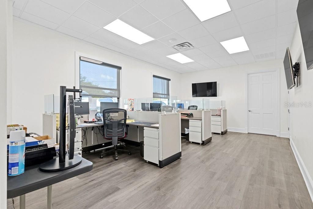 325 Mears Boulevard, Unit 100, Oldsmar, FL 34677 Photo