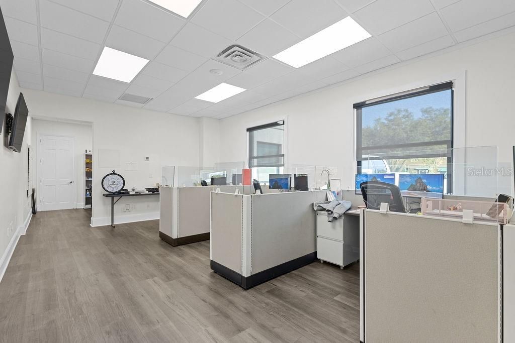 325 Mears Boulevard, Unit 100, Oldsmar, FL 34677 Photo