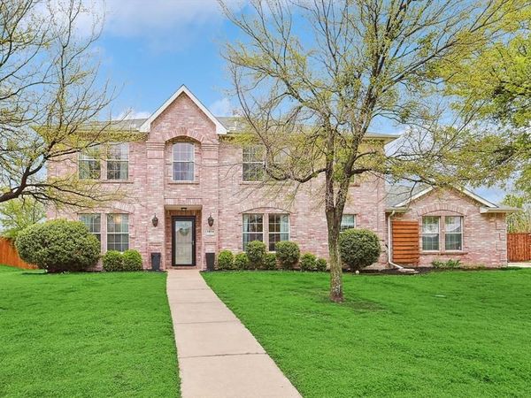 1016 Ridgetop Drive, Justin, TX 76247