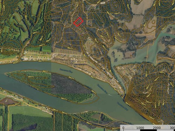 121 BEECHVIEW DR, Clifton, TN 38425