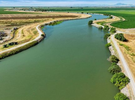 19701 Tyler Island, Walnut Grove, CA 95690 Photo