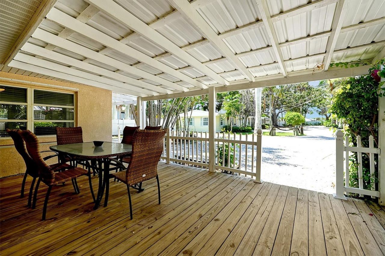 1800 Kofresi Court, Ruskin, FL 33570 Photo