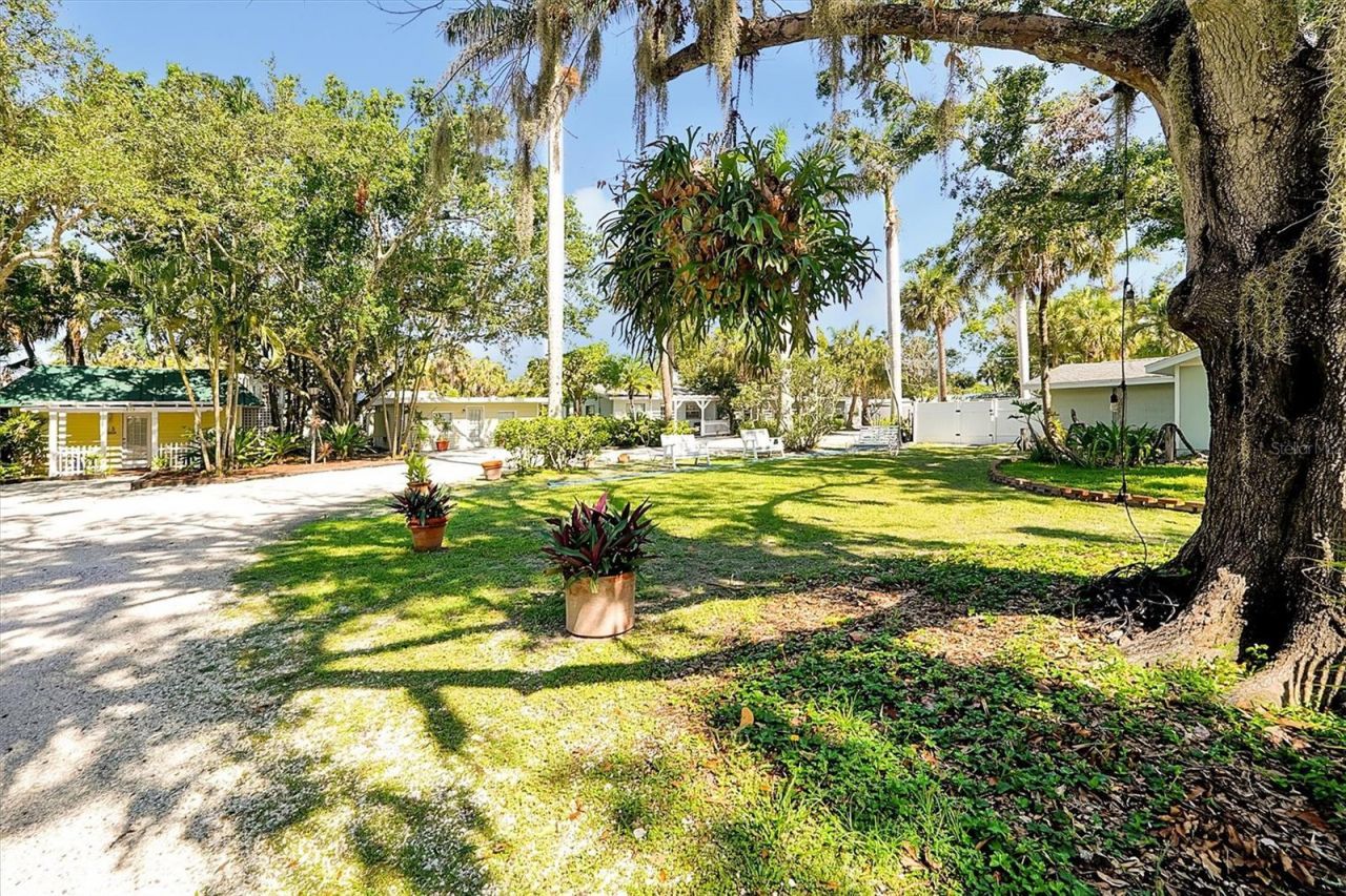 1800 Kofresi Court, Ruskin, FL 33570 Photo