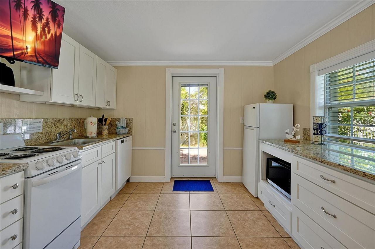 1800 Kofresi Court, Ruskin, FL 33570 Photo