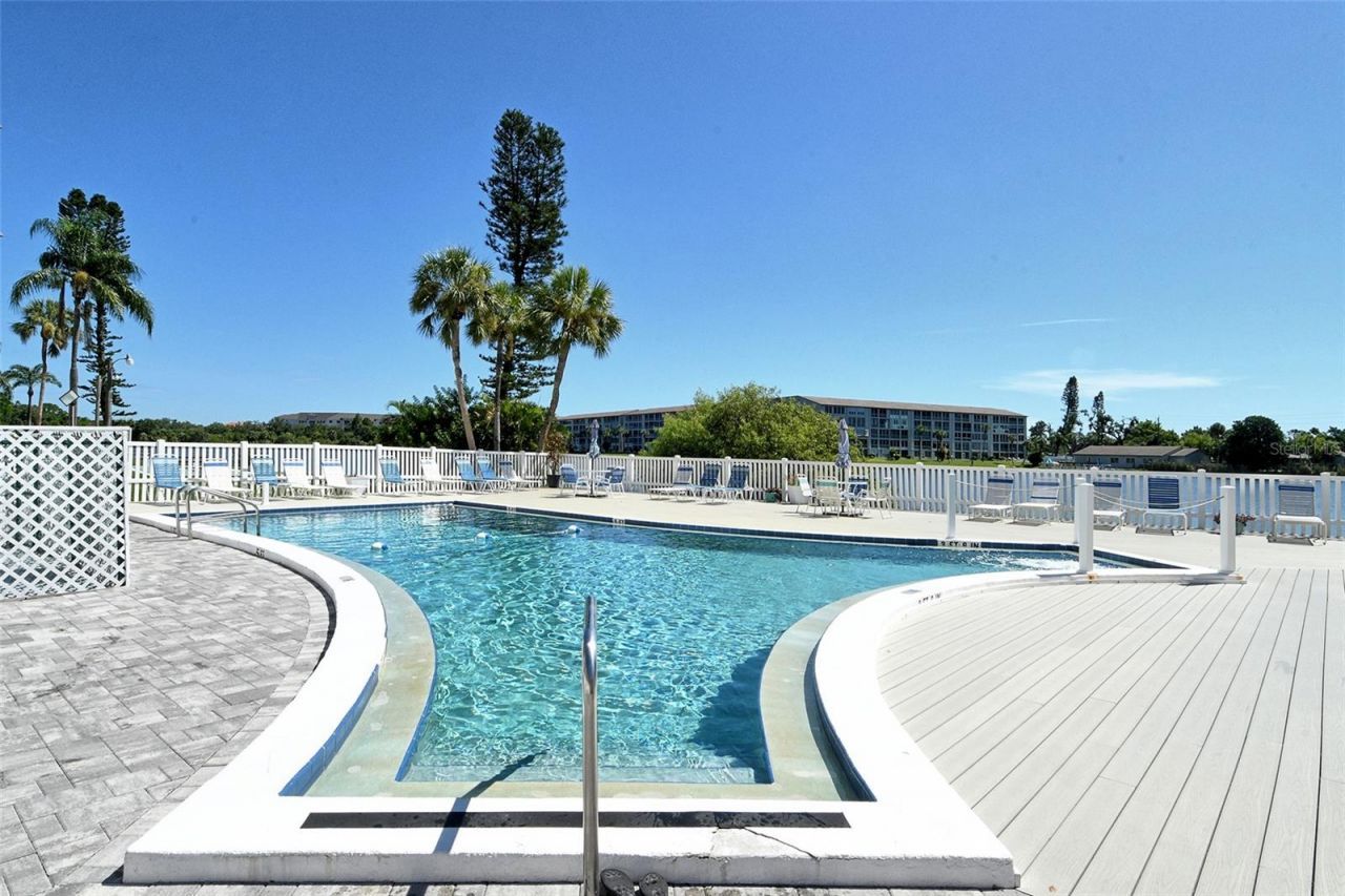 4130 Heron Way, Unit B-115, Bradenton, FL 34205 Photo