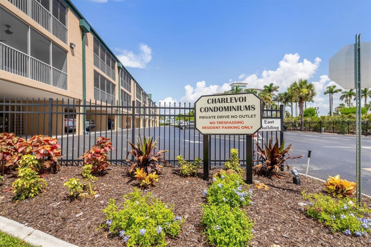 150 Harborside Avenue, Unit 207, Punta Gorda, FL 33950 Photo