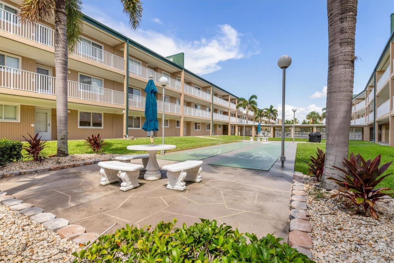 150 Harborside Avenue, Unit 207, Punta Gorda, FL 33950 Photo