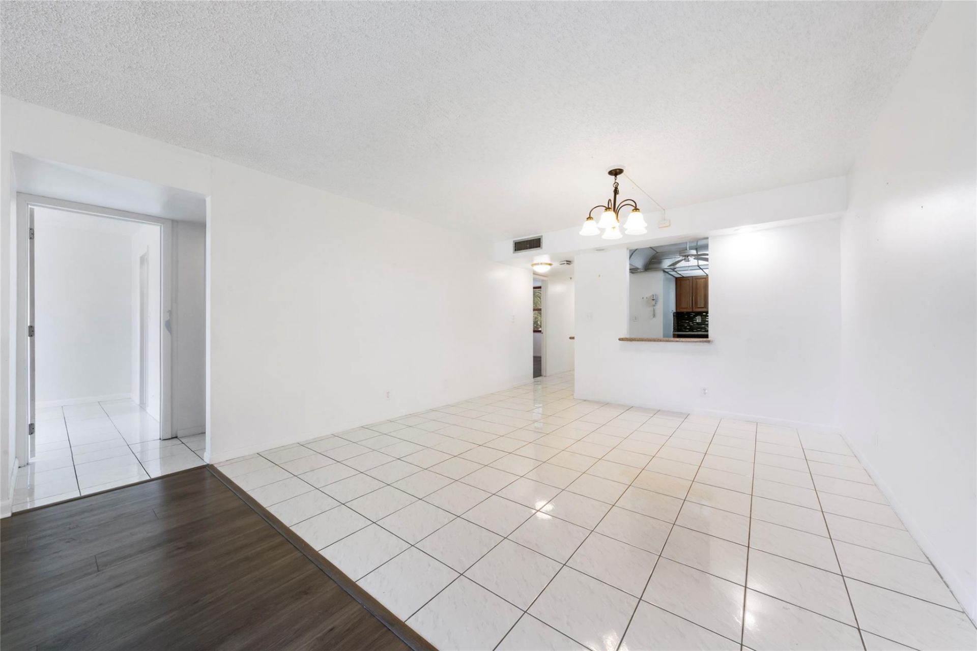 3150 W Rolling Hills Circle, Unit 210, Davie, FL 33328 Photo