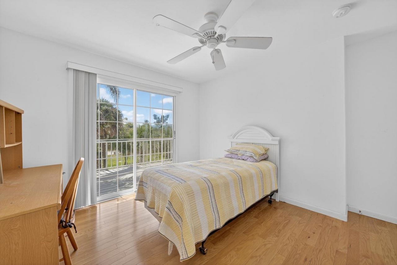 640 Oliva St, Sanibel, FL 33957 Photo