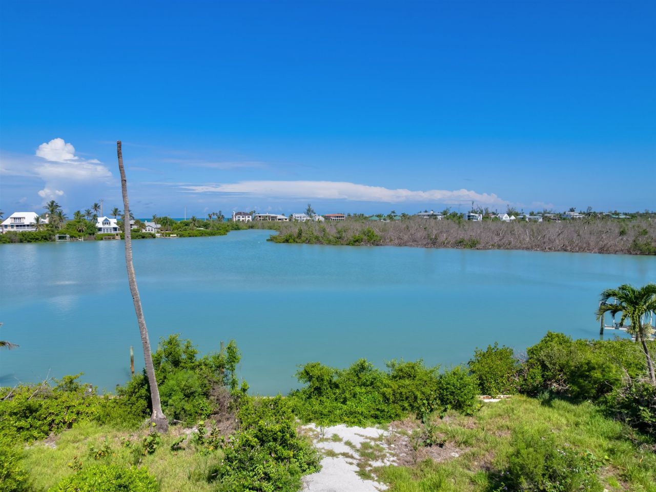 2563 Coconut Dr, Sanibel, FL 33957 Photo