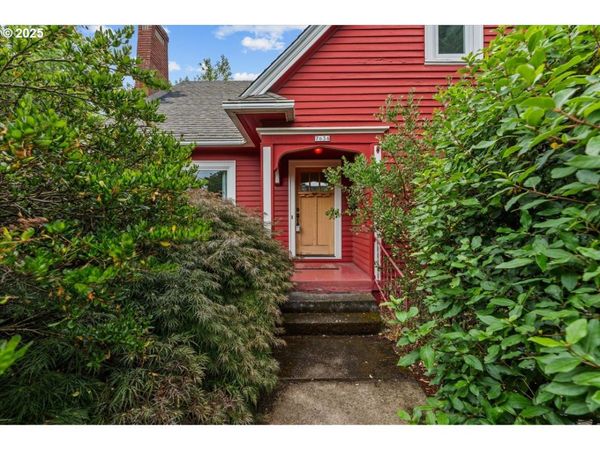 7634 N ALBINA AVE, Portland, OR 97217