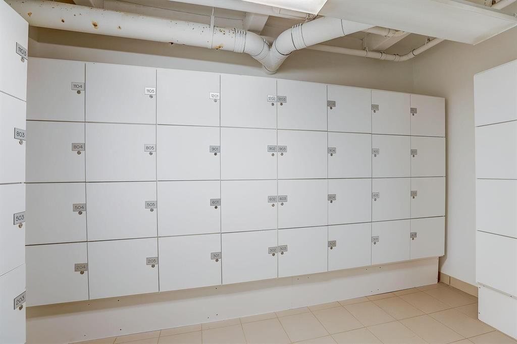 800 Ocean Dr, Unit 404, Juno Beach, FL 33408 Photo