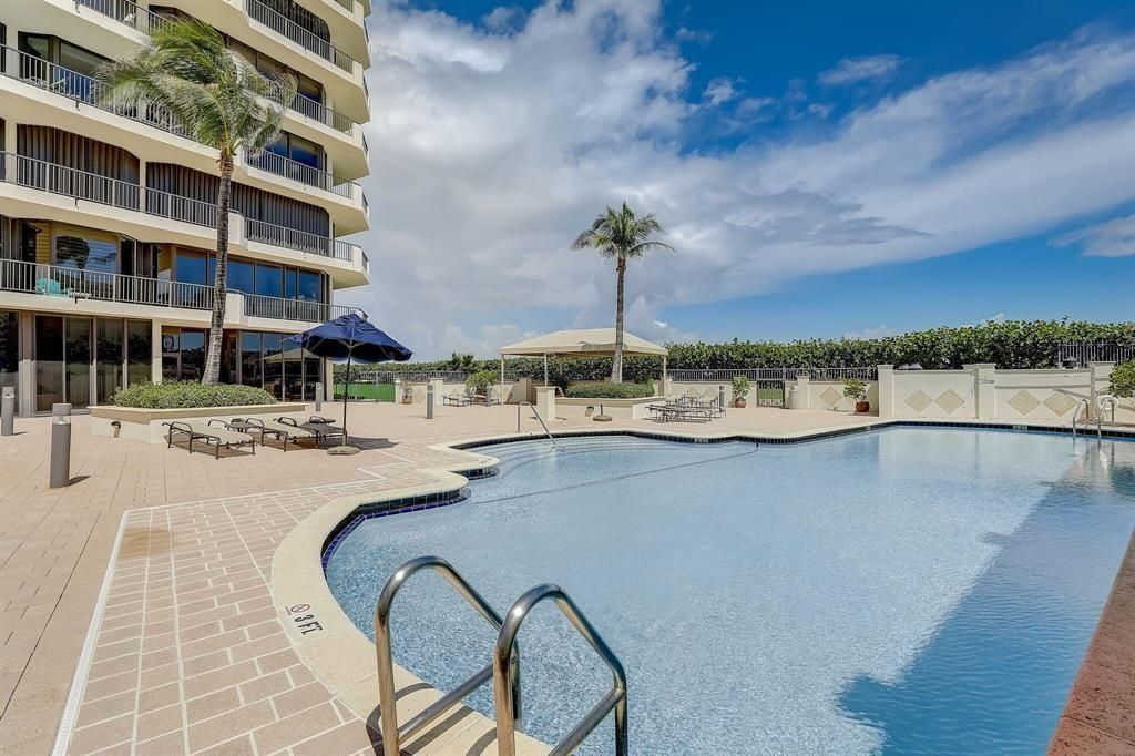 800 Ocean Dr, Unit 404, Juno Beach, FL 33408 Photo