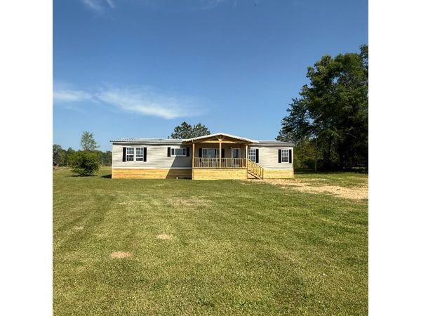 450 Cal Steens Road, Steens, MS 39766