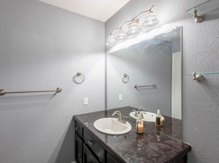 5400 Lawnview Way, Elk Grove, CA 95758 Photo