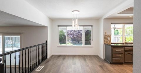 5400 Lawnview Way, Elk Grove, CA 95758 Photo