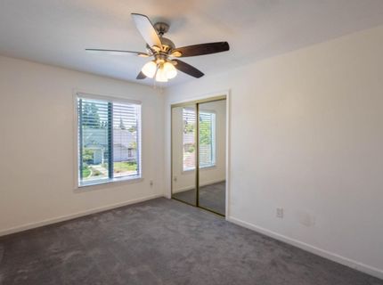 5400 Lawnview Way, Elk Grove, CA 95758 Photo