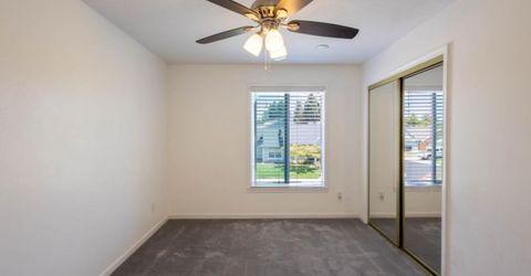5400 Lawnview Way, Elk Grove, CA 95758 Photo