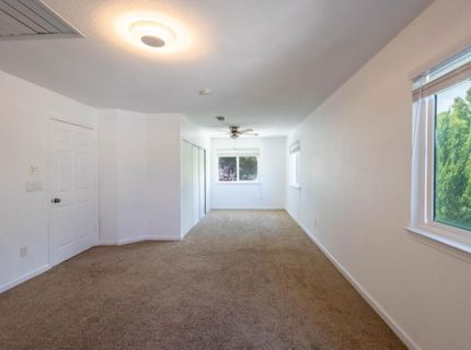 5400 Lawnview Way, Elk Grove, CA 95758 Photo