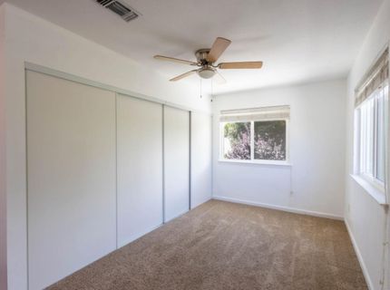 5400 Lawnview Way, Elk Grove, CA 95758 Photo