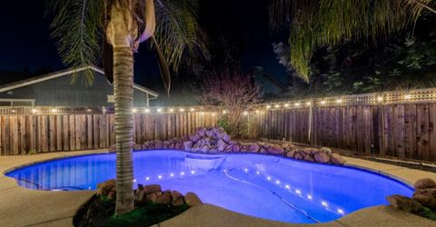 5400 Lawnview Way, Elk Grove, CA 95758 Photo
