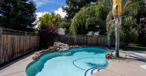 5400 Lawnview Way, Elk Grove, CA 95758 Photo