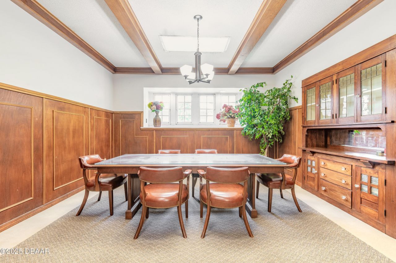 205 Magnolia Street, New Smyrna Beach, FL 32168 Photo