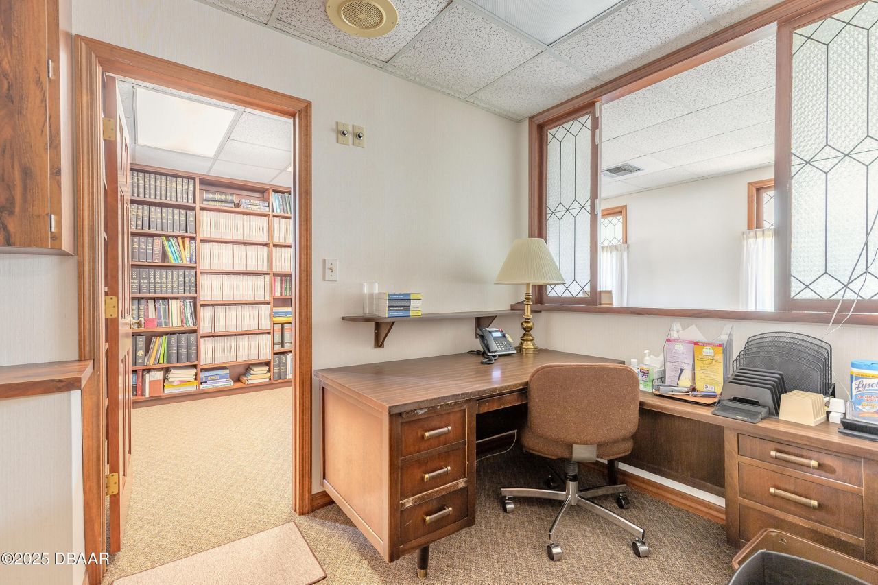 205 Magnolia Street, New Smyrna Beach, FL 32168 Photo