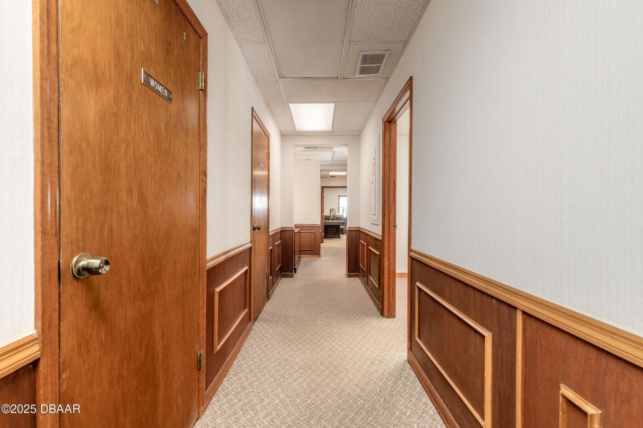 205 Magnolia Street, New Smyrna Beach, FL 32168 Photo