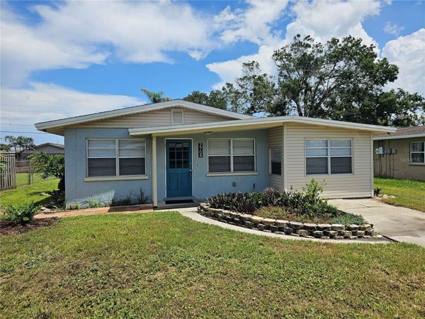 2704 12TH STREET W, PALMETTO, FL 34221