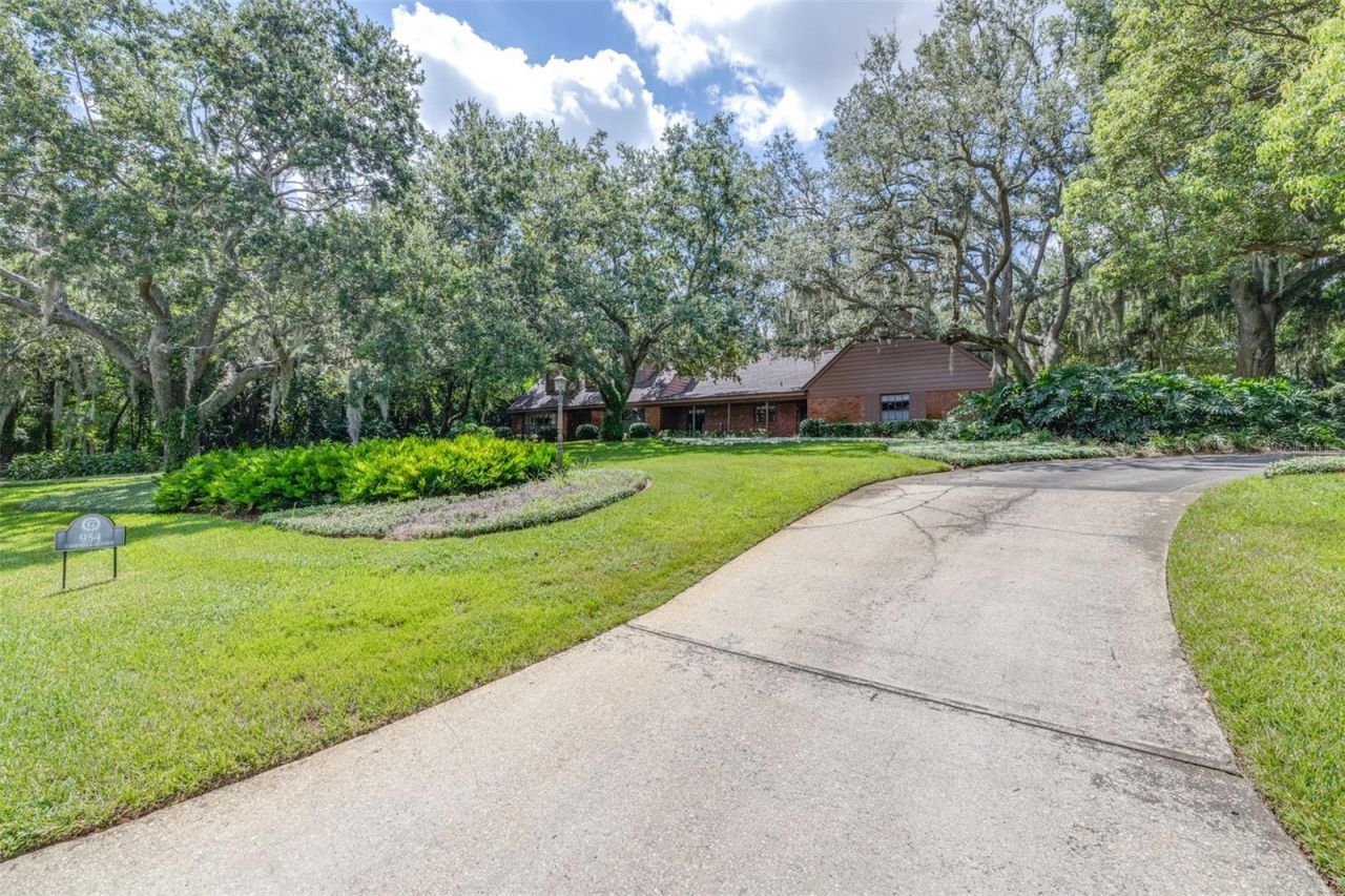 954 Campbell Avenue, Lake Wales, FL 33853 Photo