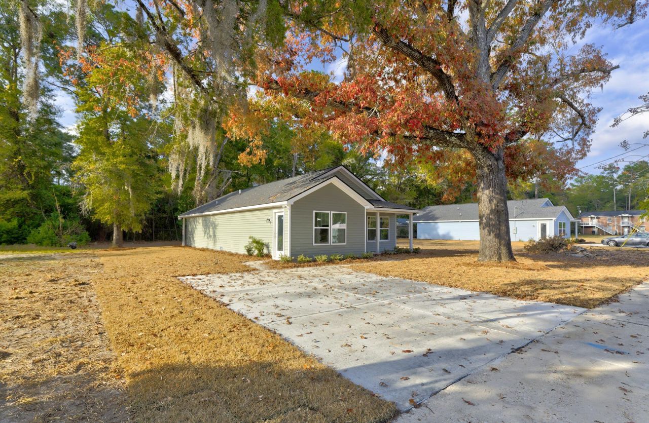 911 N Lemacks Street Photo 5