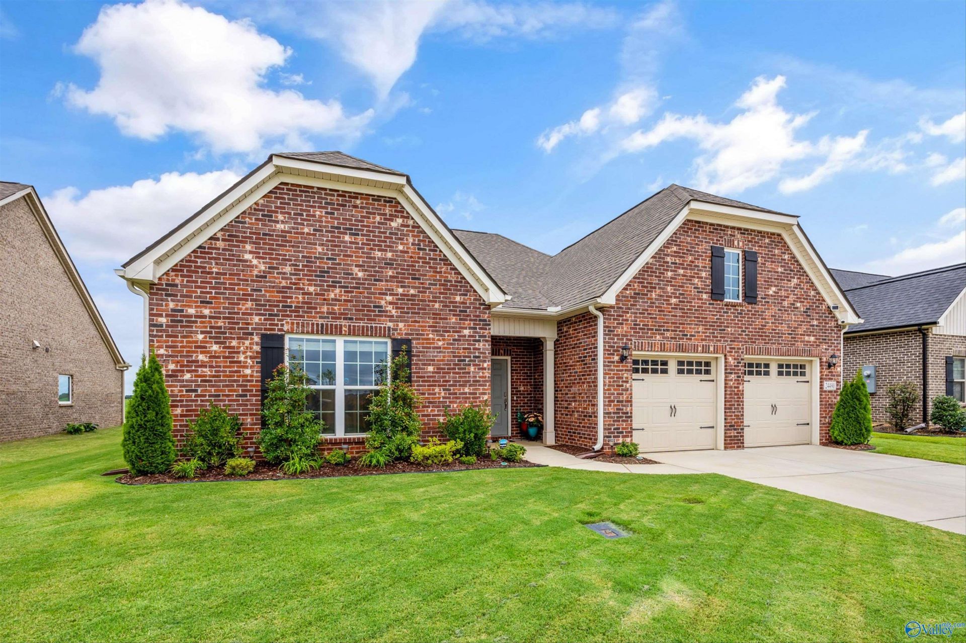 24490 Beacon Circle Athens, AL 35613