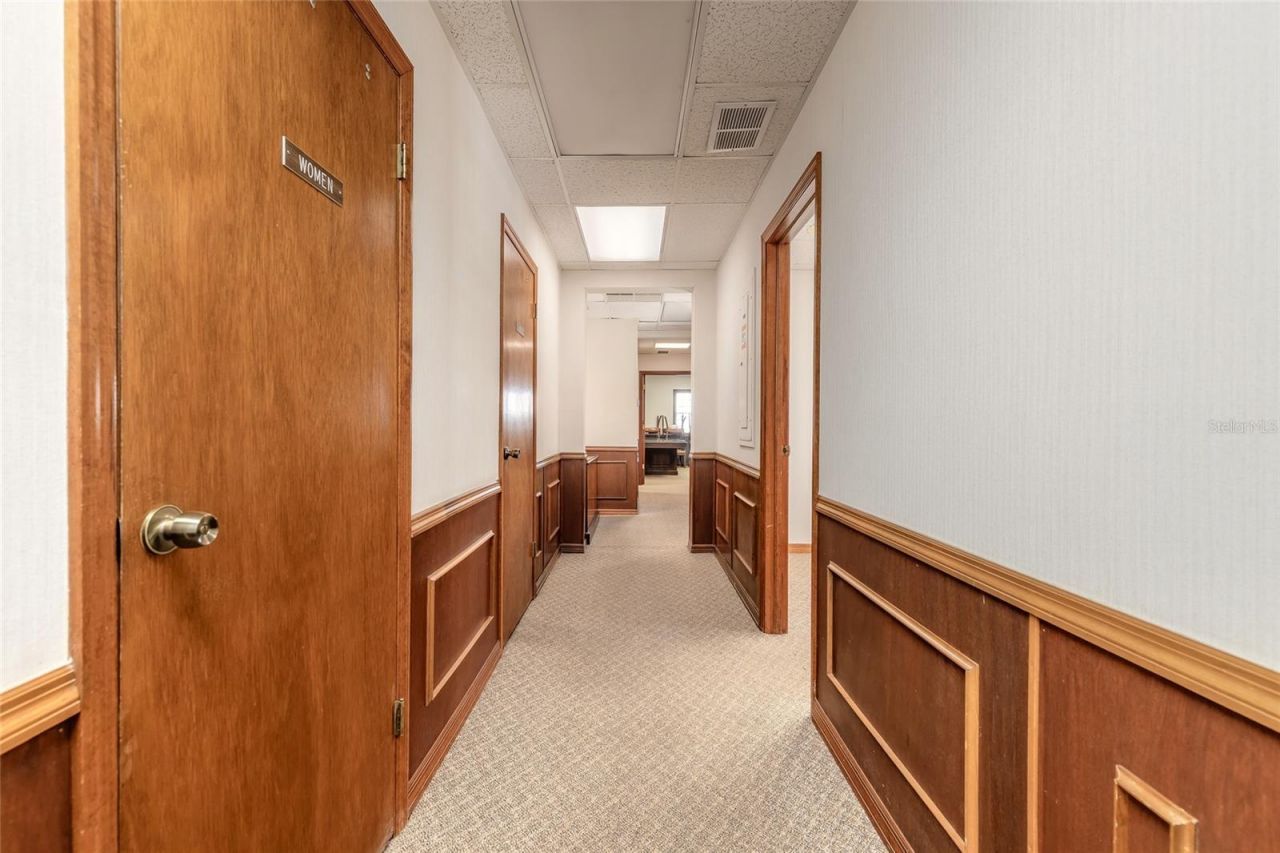 205 Magnolia Street, New Smyrna Beach, FL 32168 Photo